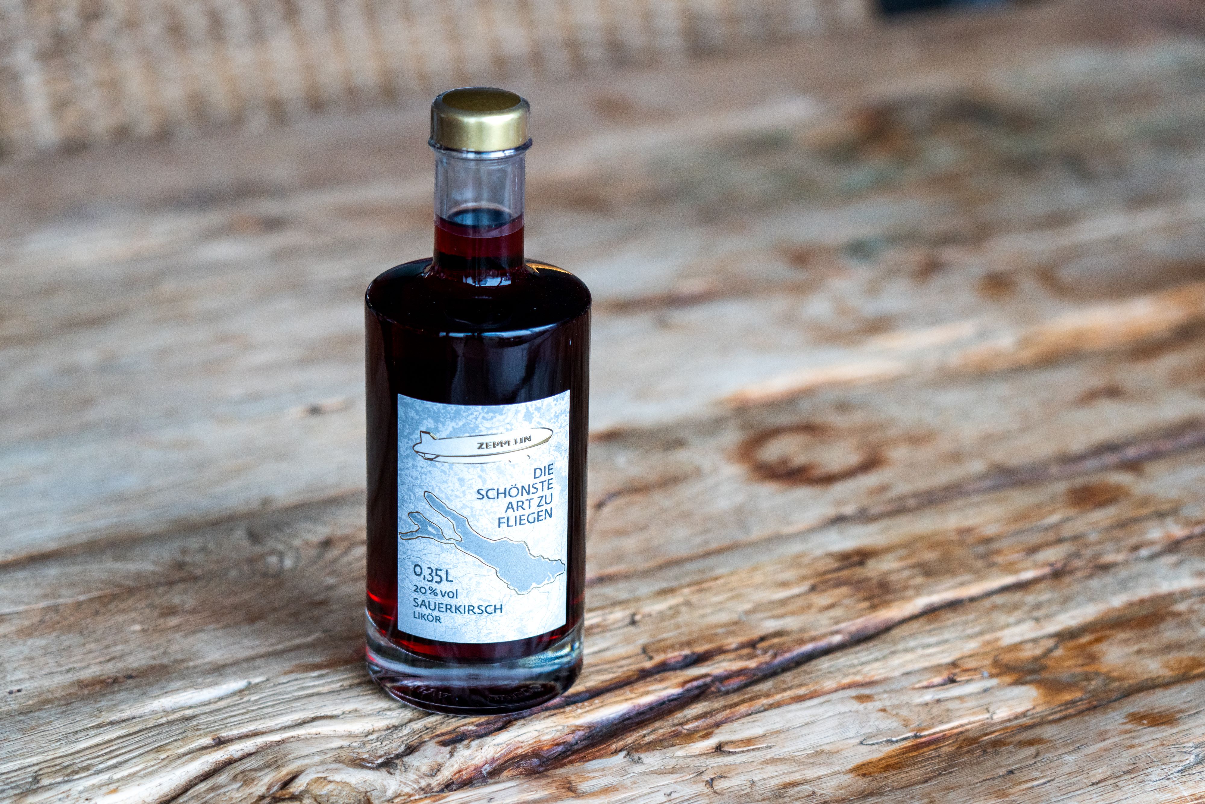 Sauerkirsch Likör Edition Zeppelin - Senft Destillerie
