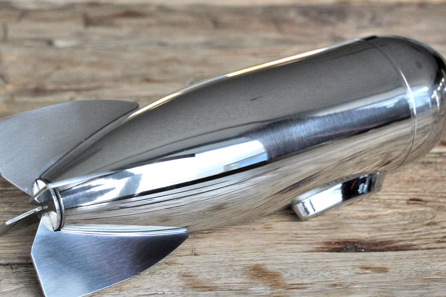 Zeppelin Cocktail Shaker