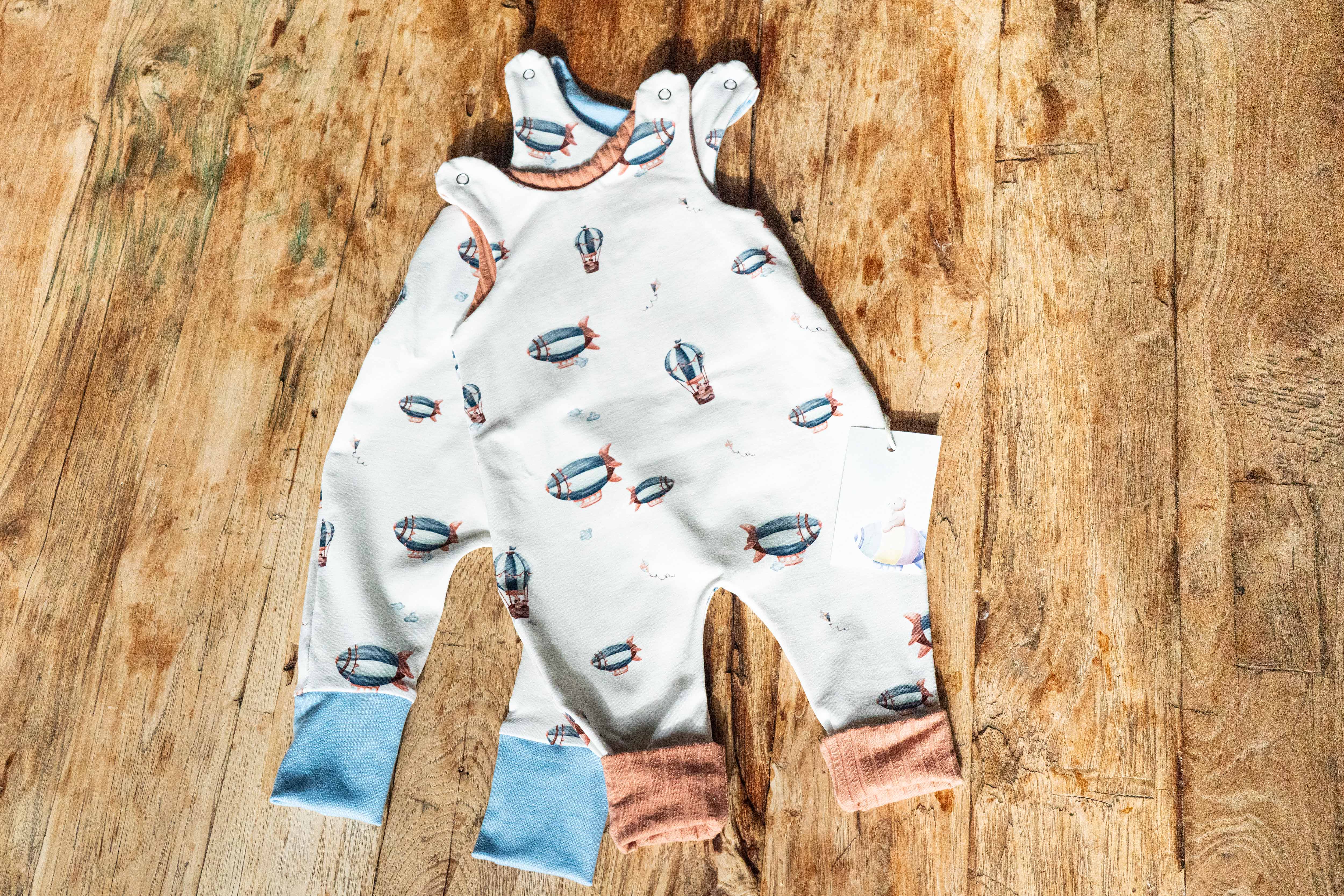 Zeppelin Strampler - HANDMADE- beige