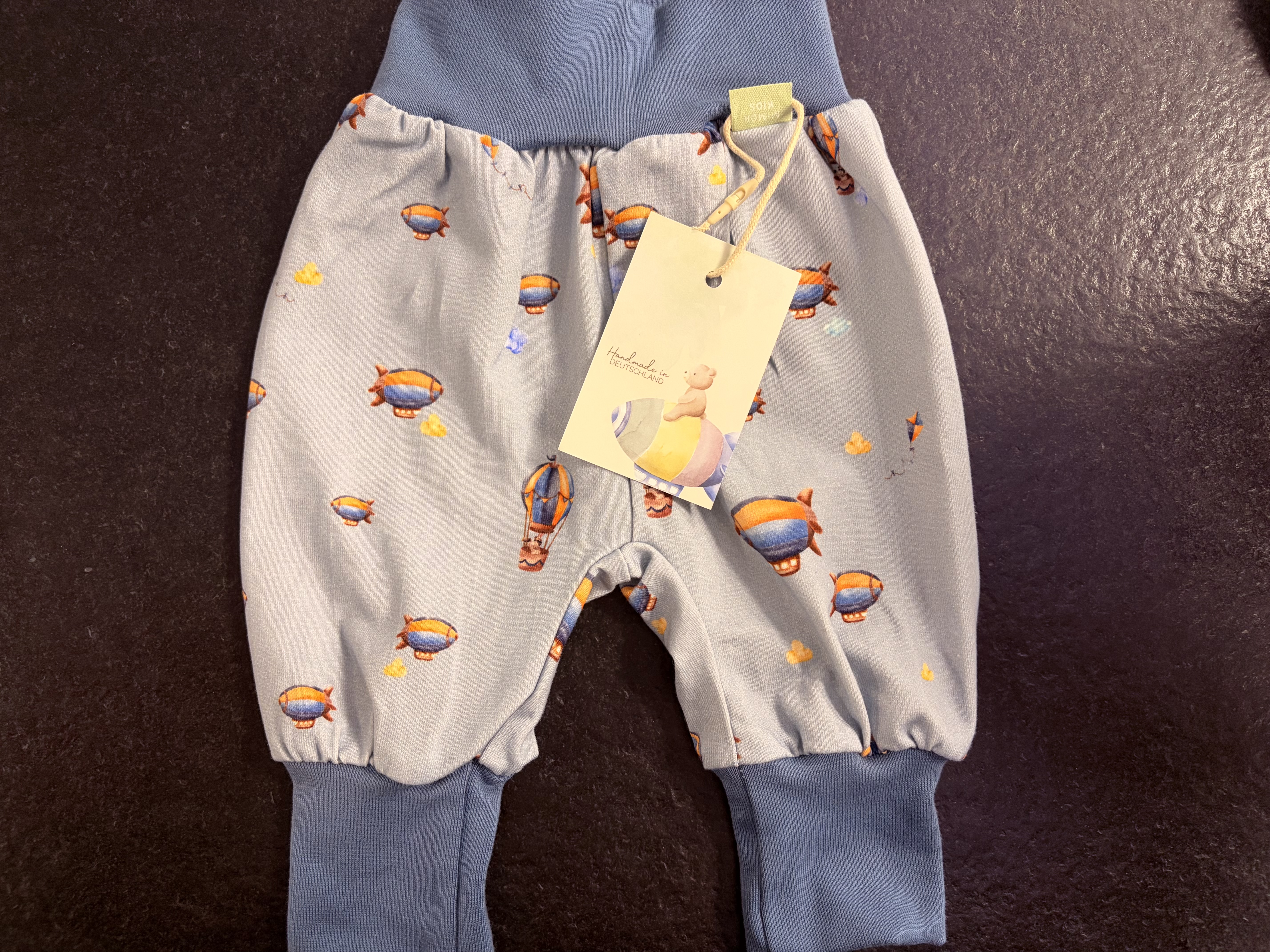 Zeppelin Mitwachspumphose - HANDMADE - blau