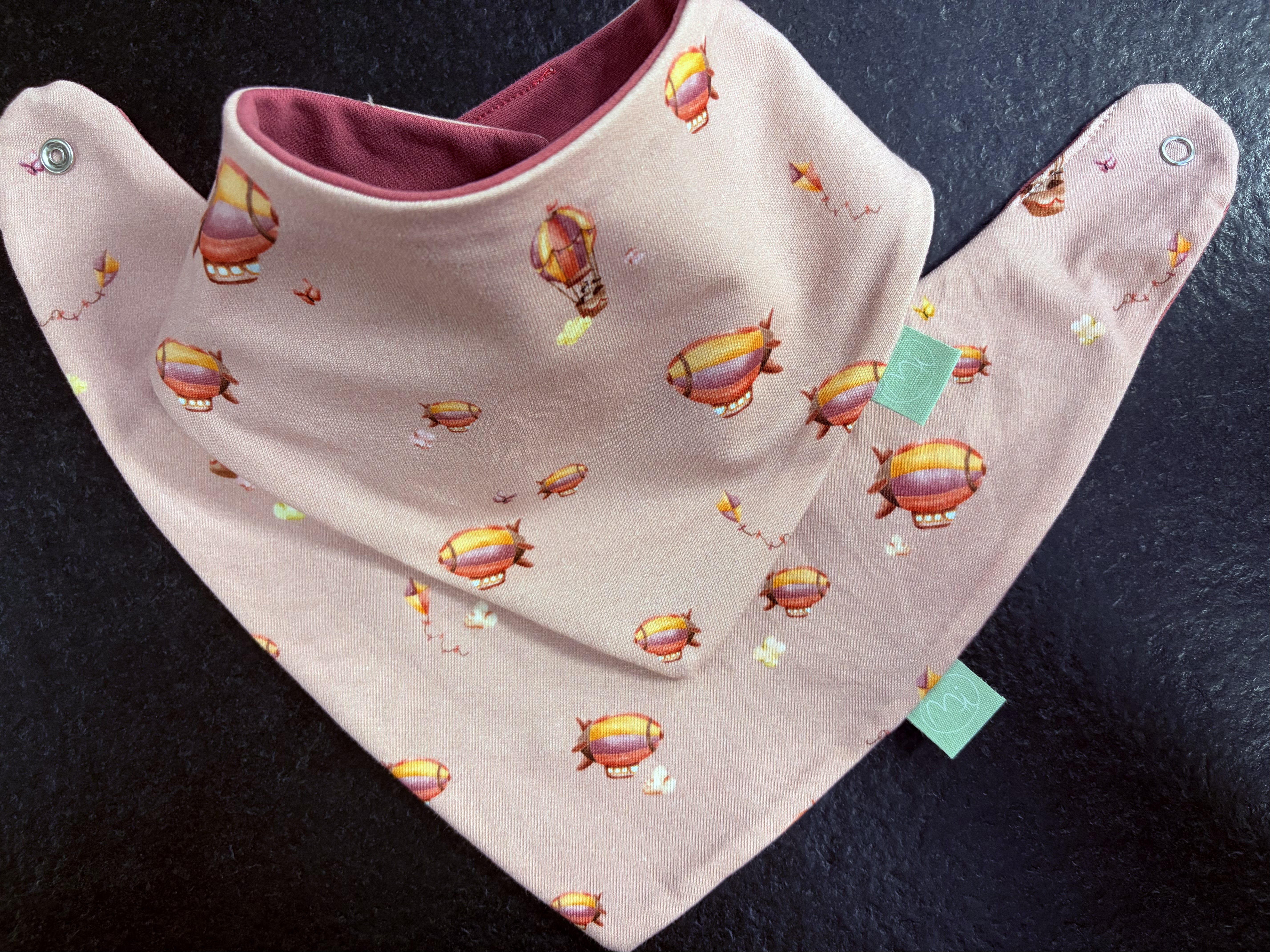Zeppelin Lätzchen - HANDMADE - rosa