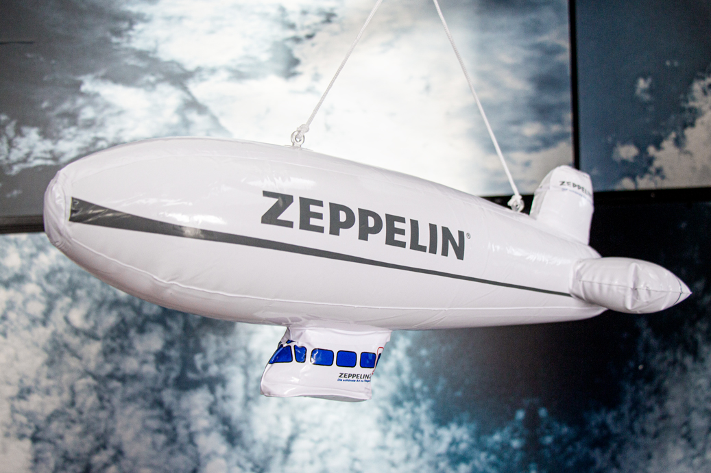 Aufblasbarer Mini-Zeppelin